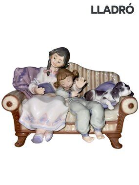 LLADRÓ 05735 Lectura Infantil Big Sister Children Reading Sofa Figurine